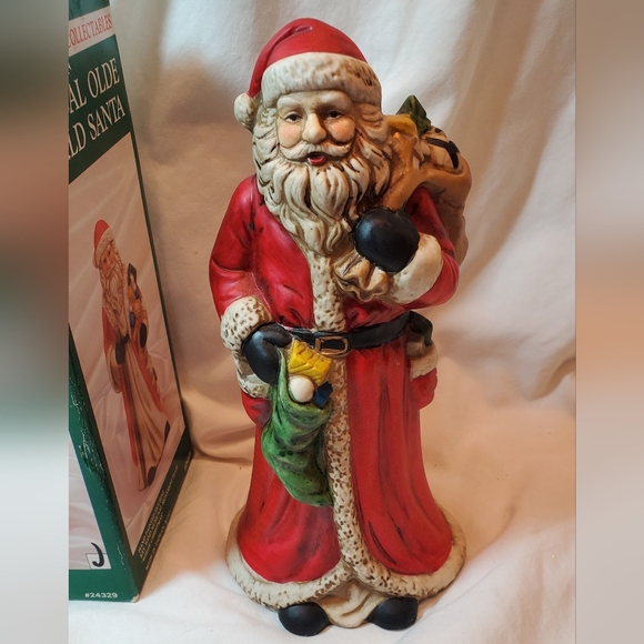 Musical Olde World Santa Claus Vtg 1991 Porcelain Figurine Stocking - Picture 2 of 13